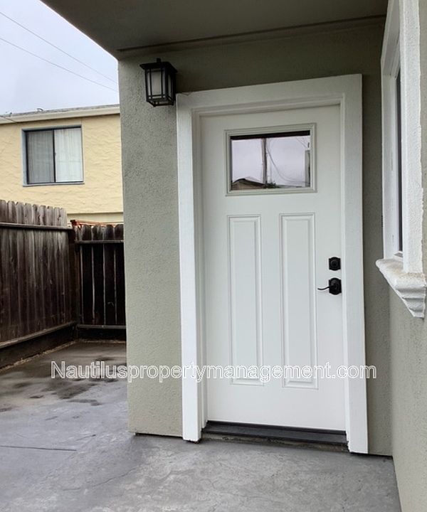 1st image of 1950 17th Ave