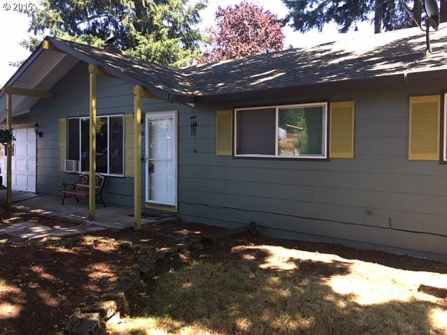 1st image of 601 NE 152nd Ave