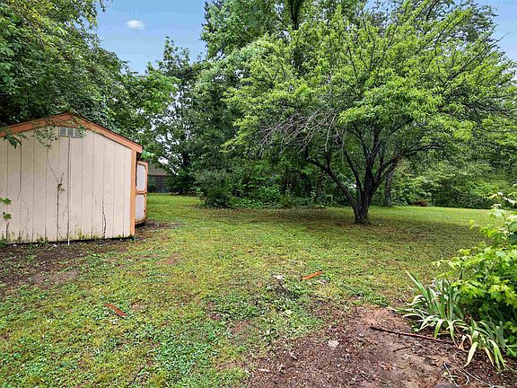4th image of 3451 Birdsong Ferry Rd