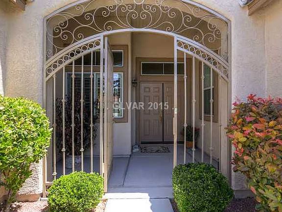 2nd image of 5066 Shadow Palm Ct