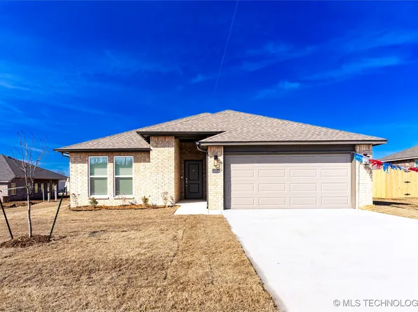 15014 S Poplar Pl, Glenpool, OK 74033