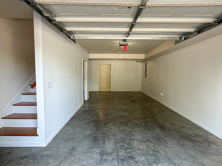 411 N Thornton Ave #2 — Photo 24