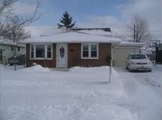 45 Biscayne Dr, Cheektowaga, NY 14225