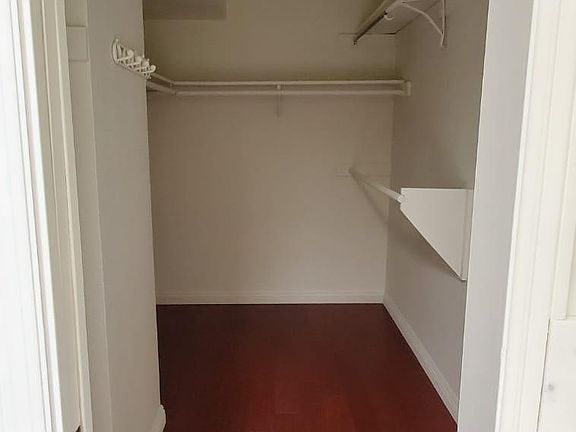 5th image of 9305 Charleville Blvd