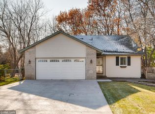 9589 Mill Trail Ln, Monticello, MN 55362