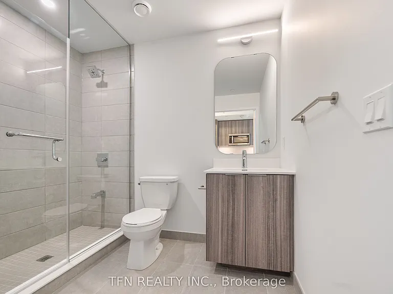 15 Richardson St #411 — Photo 14