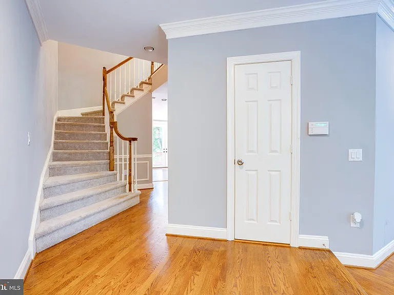2914 Oakton Crest Pl — Photo 5