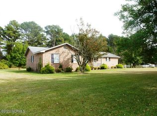 231 Old Chinquapin Rd, Beulaville, NC 28518