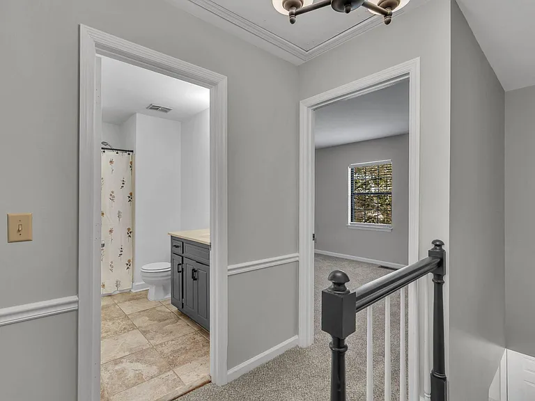 908 Brentwood Point — Photo 12
