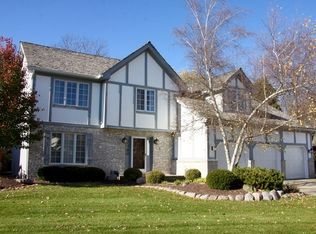 5016 Essington Ln, Hoffman Estates, IL