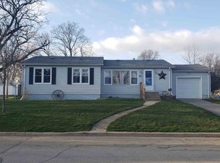 104 Hilltop Dr, Columbia City, IN 46725