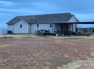 311 E North 1st St, Roby, TX 79543