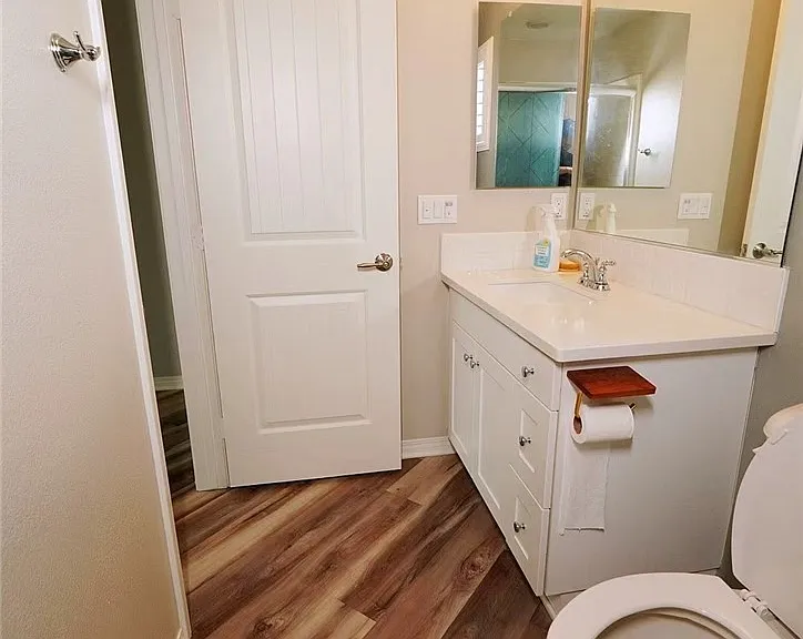 103 Cambria Ct — Photo 22