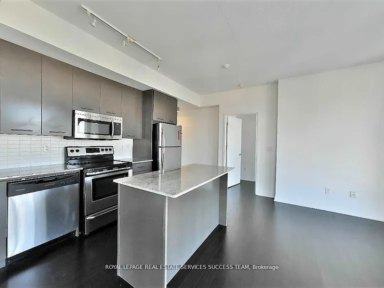 365 Prince Of Wales Dr #1802 — Photo 4
