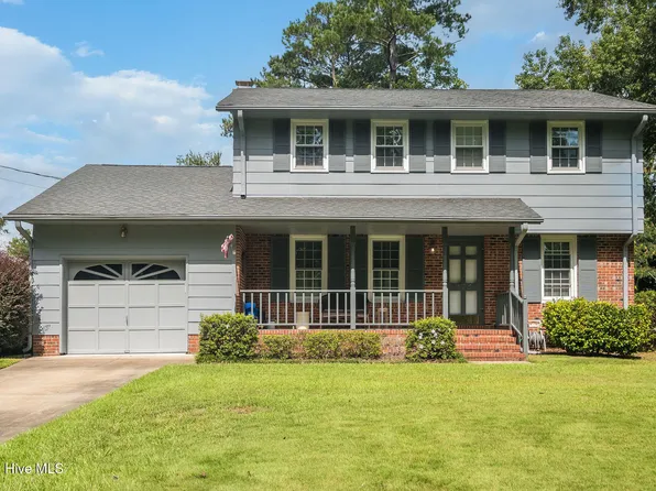 102 Brookview Drive, Jacksonville, NC 28540
