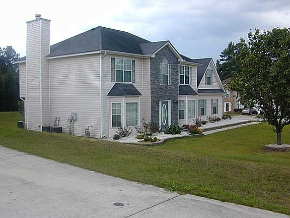 3rd image of 8171 McKenzie Pl