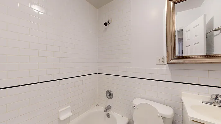 Rented by Bond New York | media 7