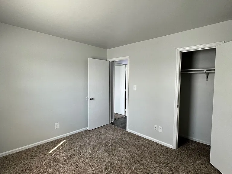 1711 N King St — Photo 8