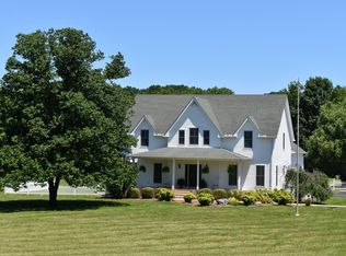 671 Chicken Rd, Lebanon, TN 37090