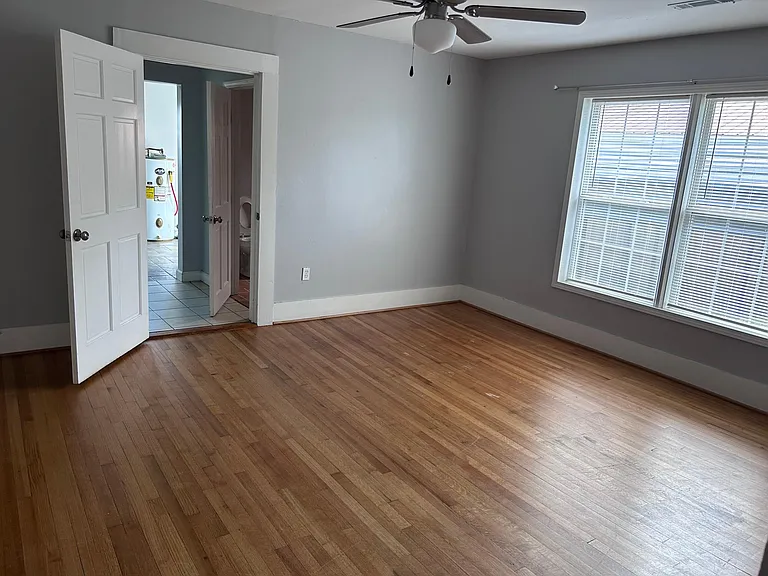301 Dean St — Photo 8