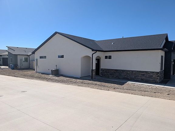 2nd image of 692 Anela Ln #A