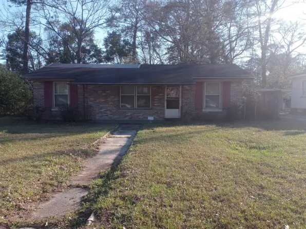 2301 N McVay Dr, Mobile, AL 36605