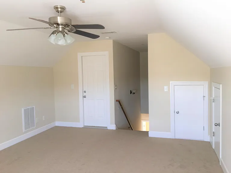 247 Dobson Branch Ct — Photo 17