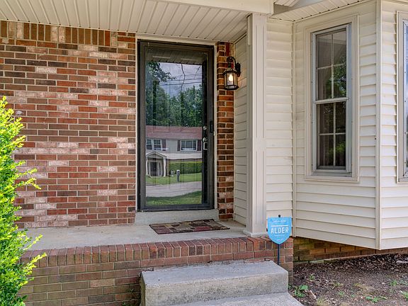 3rd image of 444 Helton Dr