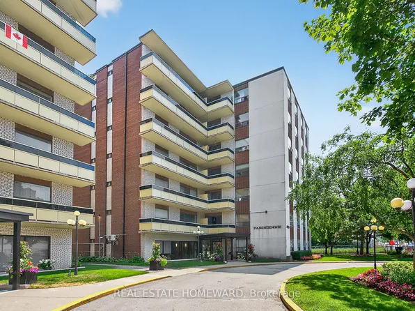 915 Midland Ave #708, Toronto, ON M1K 4G1