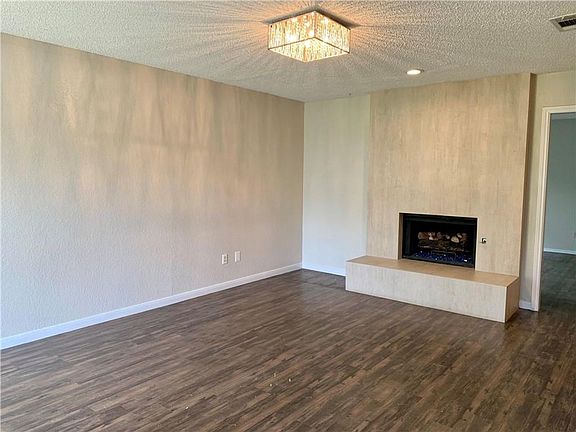 5th image of 2406 Stirrup Dr