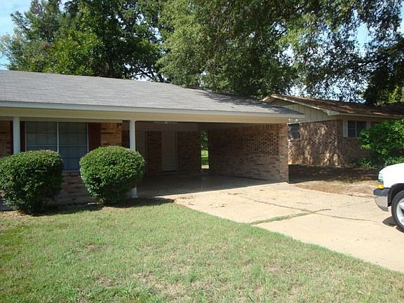 5th image of 1701 Rosewood St
