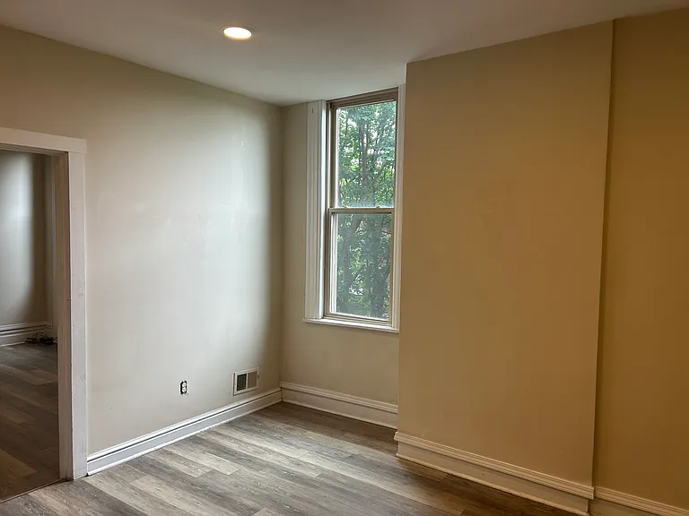 3447 Melwood Ave #3 — Photo 35