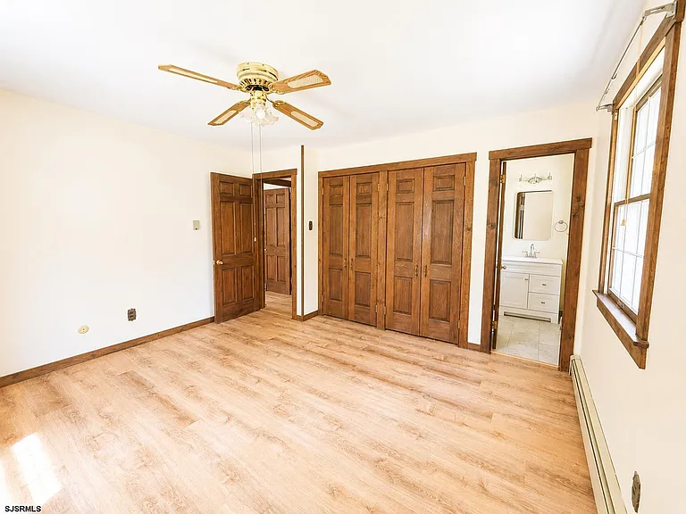 40 Old New York Rd — Photo 11