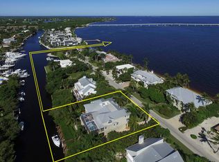 615 Lighthouse Way, Sanibel, FL 33957