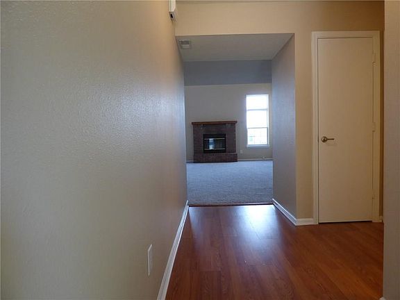 3rd image of 8917 Lighthorse Dr