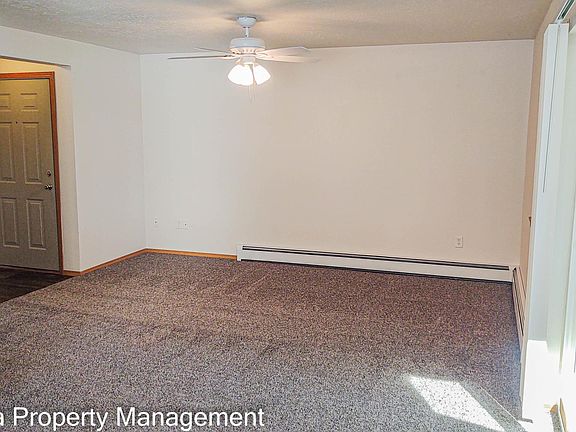 5th image of 3007 Tina Ave #C2