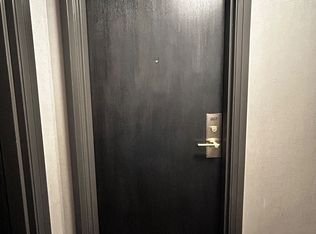 297 College St #607, Toronto, ON M5T0C2
