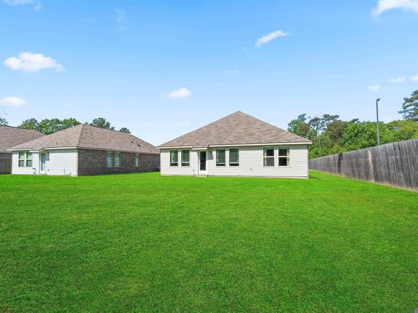 30814 Ava Ln, Walker, LA 70785