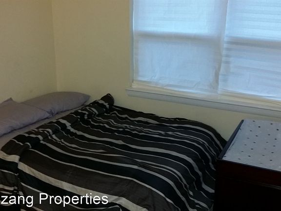 5th image of 3592 Cresson St APT D3