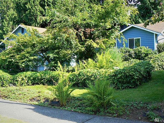 2nd image of 11602 30th St NE