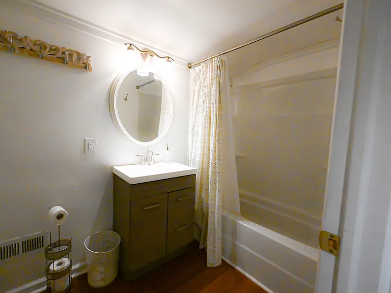 1611 Charlotte Hwy #2 — Photo 6