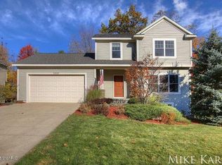 5397 Meadow Run Dr SW, Wyoming, MI 49509