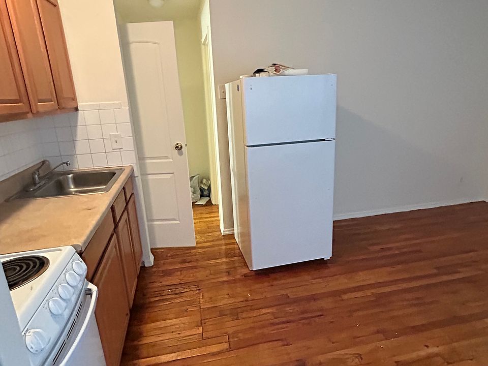 2nd image of 145-157 Clinton Pl #14A