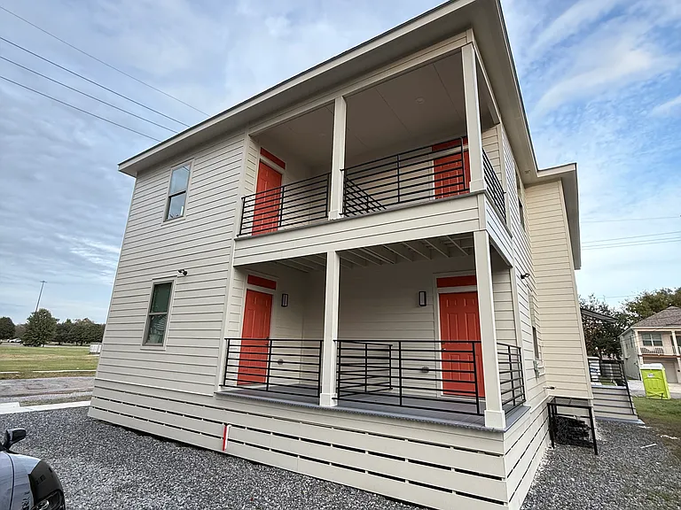 6242 Vermillion Blvd #42 — Photo 3
