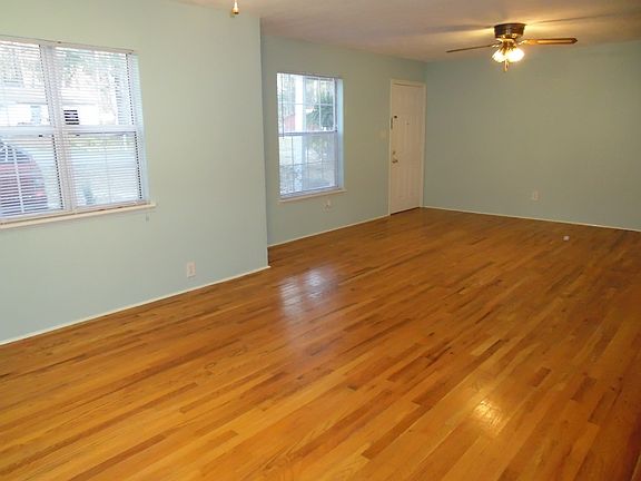 Living Room 14' by 26'