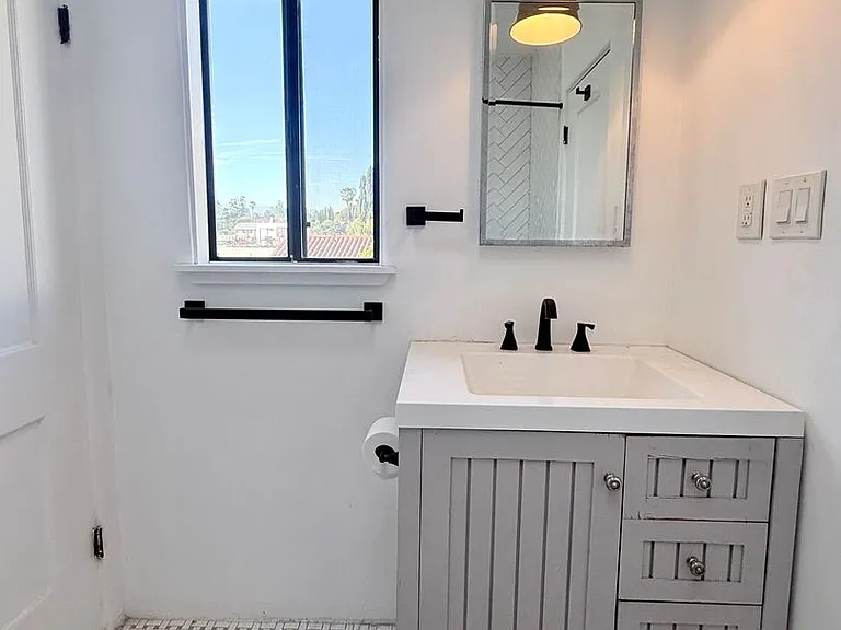 1343 Quintero St — Photo 12