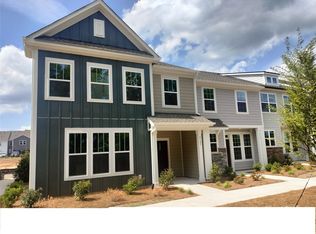 2021 Near Point Rd, Charlotte, NC 28208