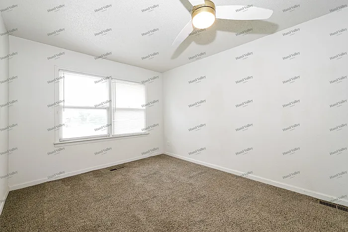 3424 Willow Creek Dr — Photo 8