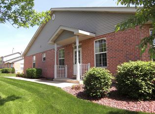 11252 Pin Oak Cir, Mokena, IL 60448