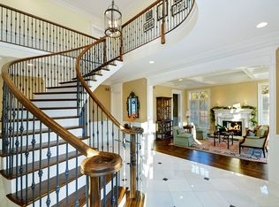 630 Maple St, Winnetka, IL 60093